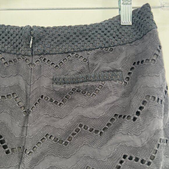 Ramy Brook Designer Black Lace & Crochet Shorts Women's Size 00 - Picture 3 of 7